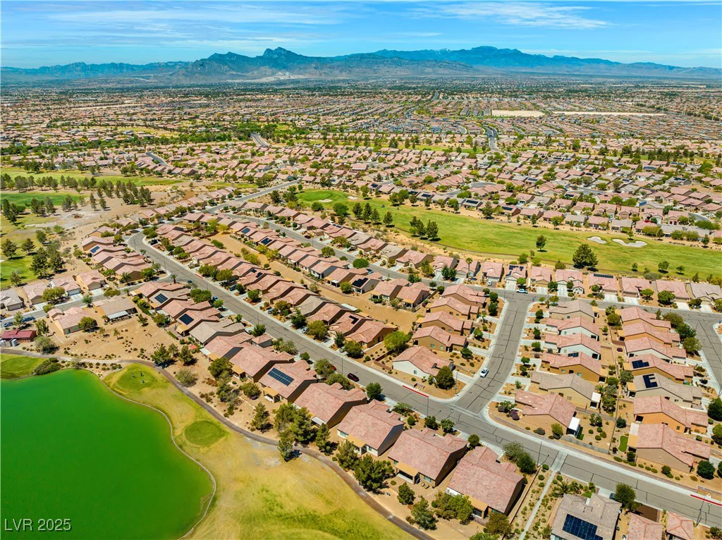 7669 Fieldfare, North Las Vegas, NV 89084