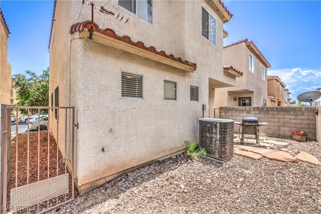 4037 Asante Cove, Las Vegas, NV 89115