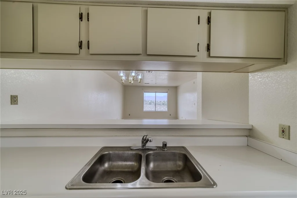 2040 Mesquite, Laughlin, NV 89029
