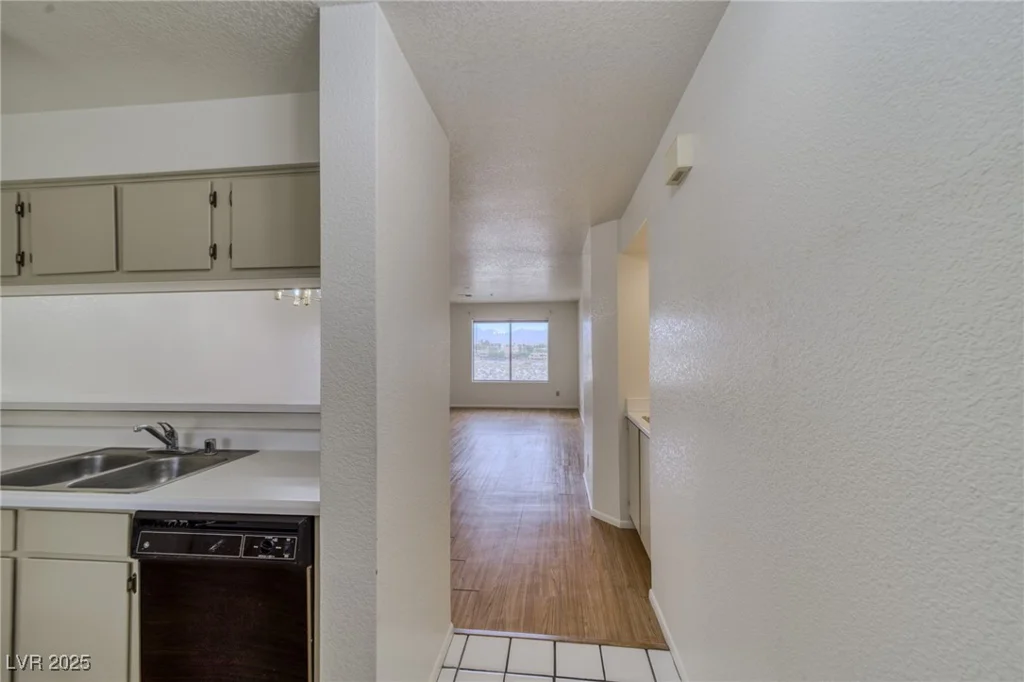 2040 Mesquite, Laughlin, NV 89029