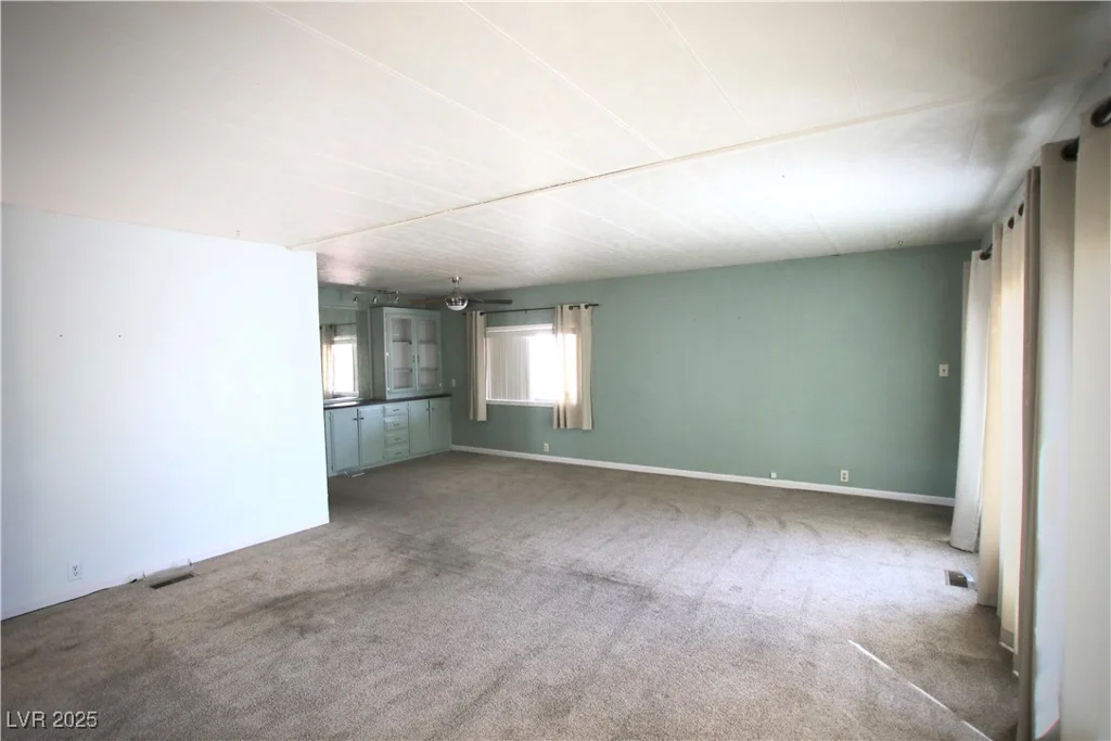 4212 Touchstone, Las Vegas, NV 89108