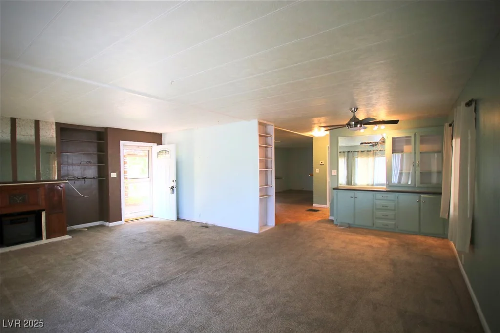 4212 Touchstone, Las Vegas, NV 89108