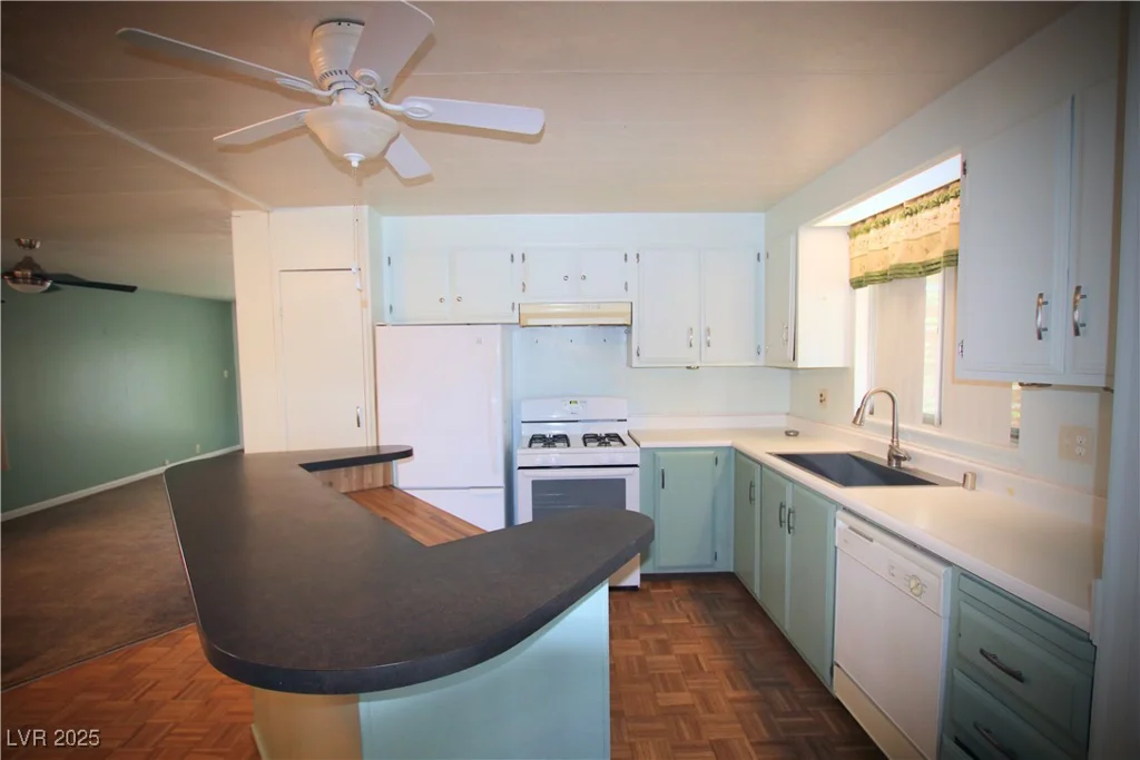 4212 Touchstone, Las Vegas, NV 89108