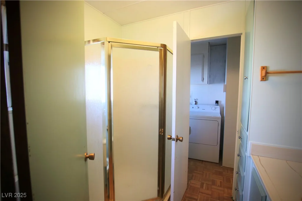 4212 Touchstone, Las Vegas, NV 89108
