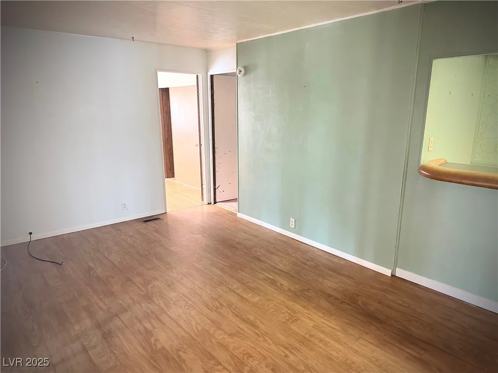 4212 Touchstone, Las Vegas, NV 89108