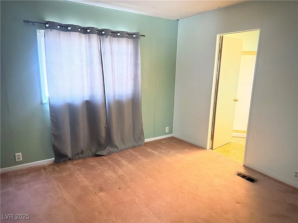 4212 Touchstone, Las Vegas, NV 89108
