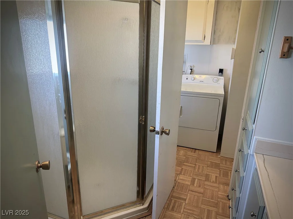 4212 Touchstone, Las Vegas, NV 89108