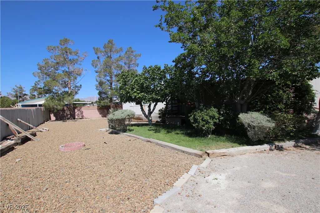 4212 Touchstone, Las Vegas, NV 89108