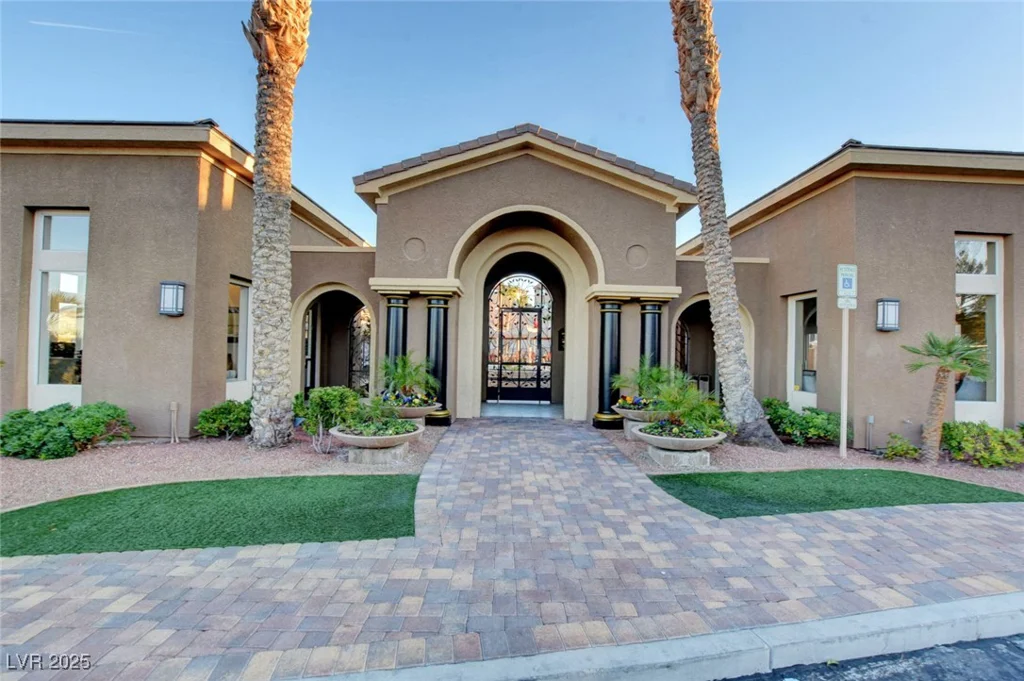 2900 Sunridge Heights, Henderson, NV 89052