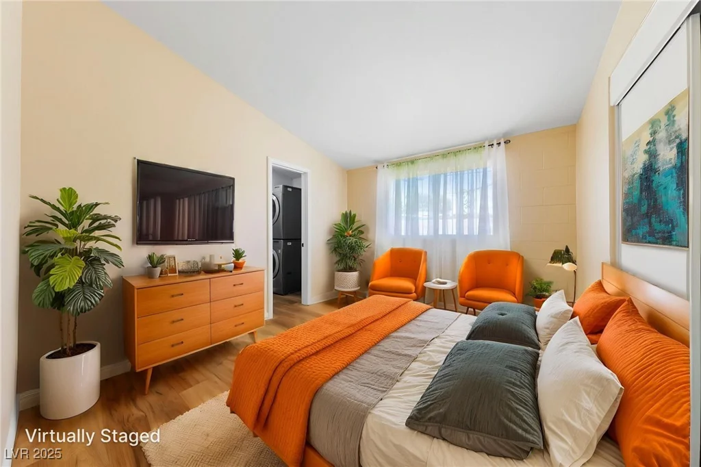 1828 Golden Arrow, Las Vegas, NV 89169