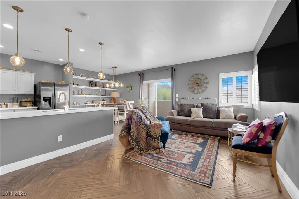 855 Stephanie, Henderson, NV 89014