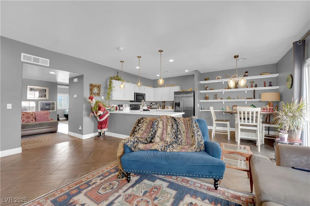 855 Stephanie, Henderson, NV 89014