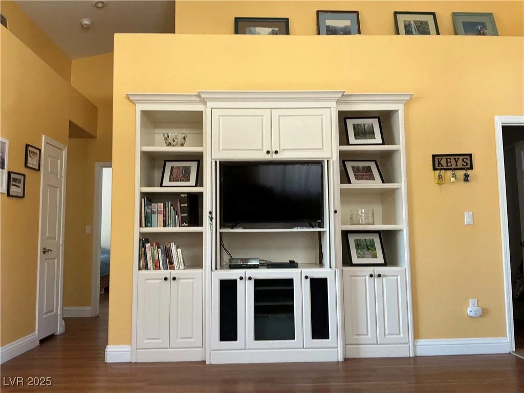 9753 Arrowcrest, Las Vegas, NV 89147