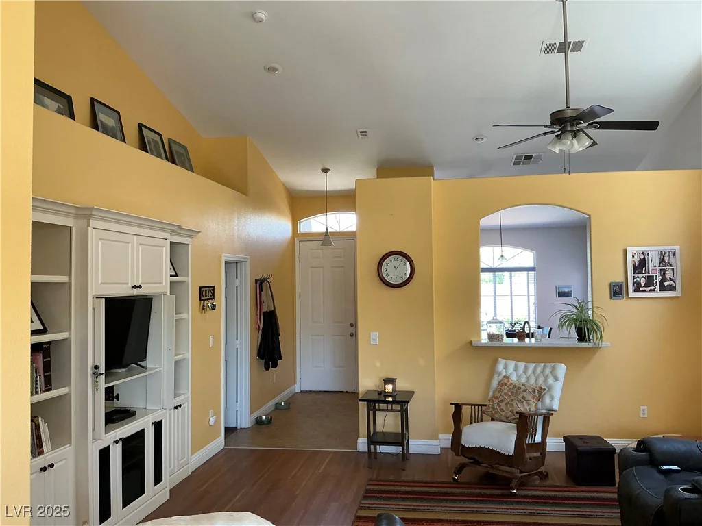 9753 Arrowcrest, Las Vegas, NV 89147