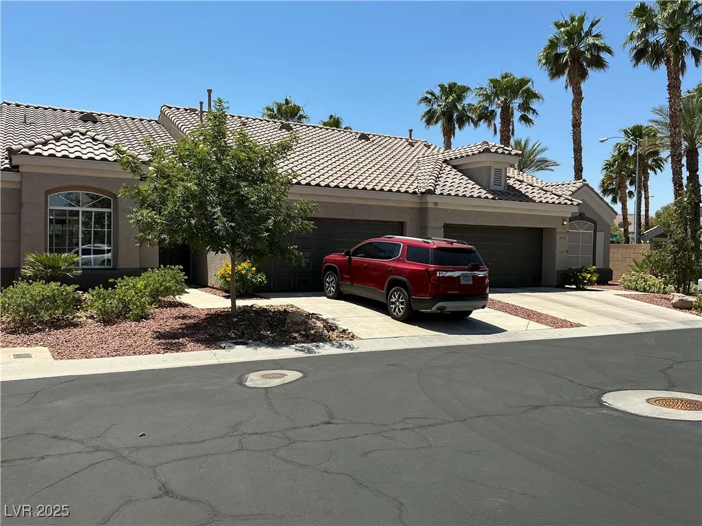 9753 Arrowcrest, Las Vegas, NV 89147