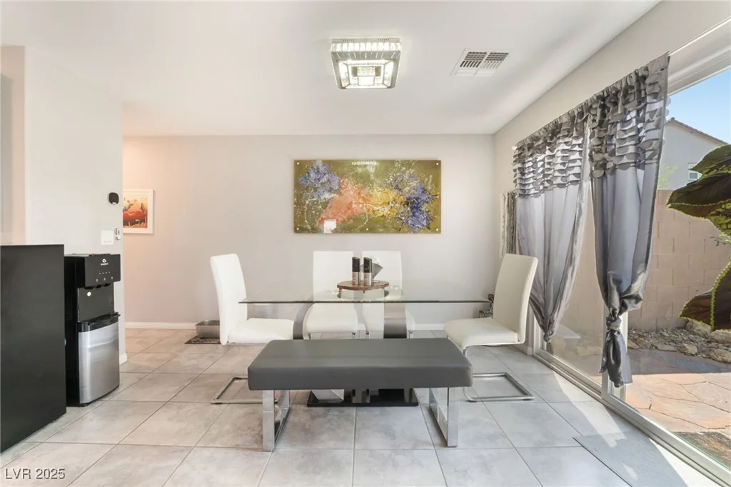 2935 Saltillo, Las Vegas, NV 89121