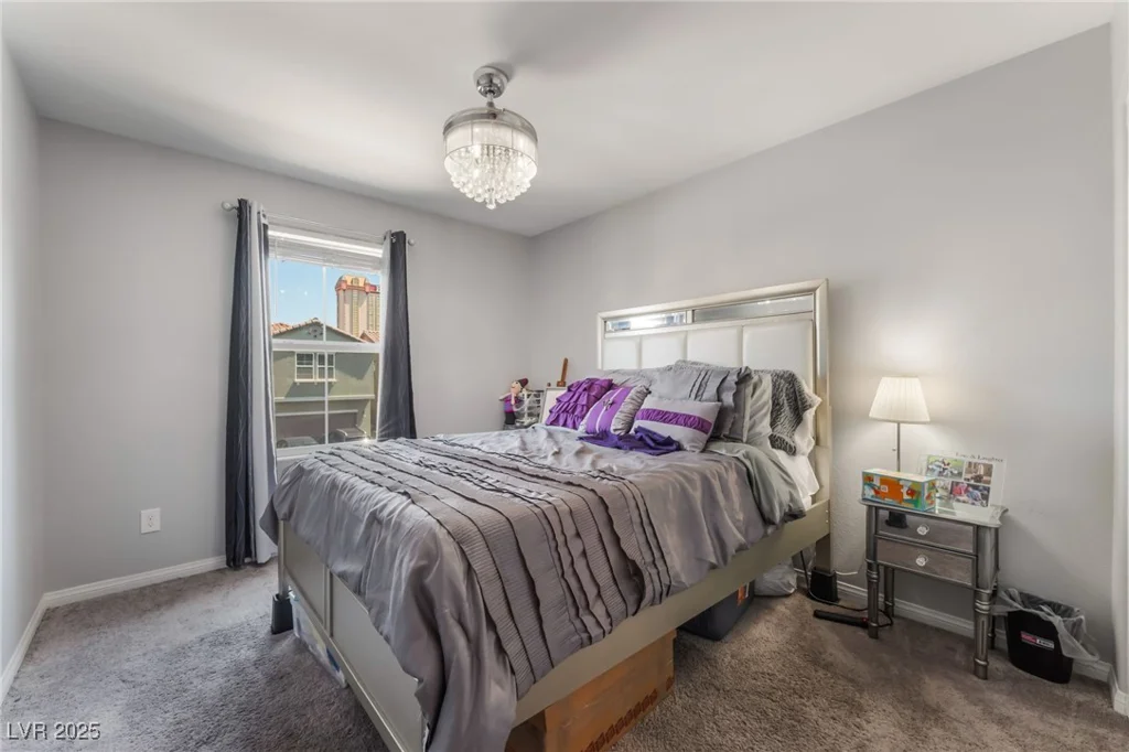 2935 Saltillo, Las Vegas, NV 89121