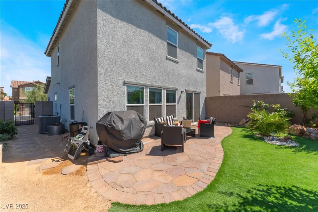 2935 Saltillo, Las Vegas, NV 89121