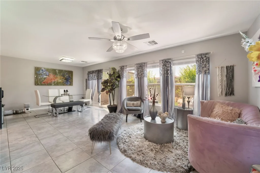 2935 Saltillo, Las Vegas, NV 89121