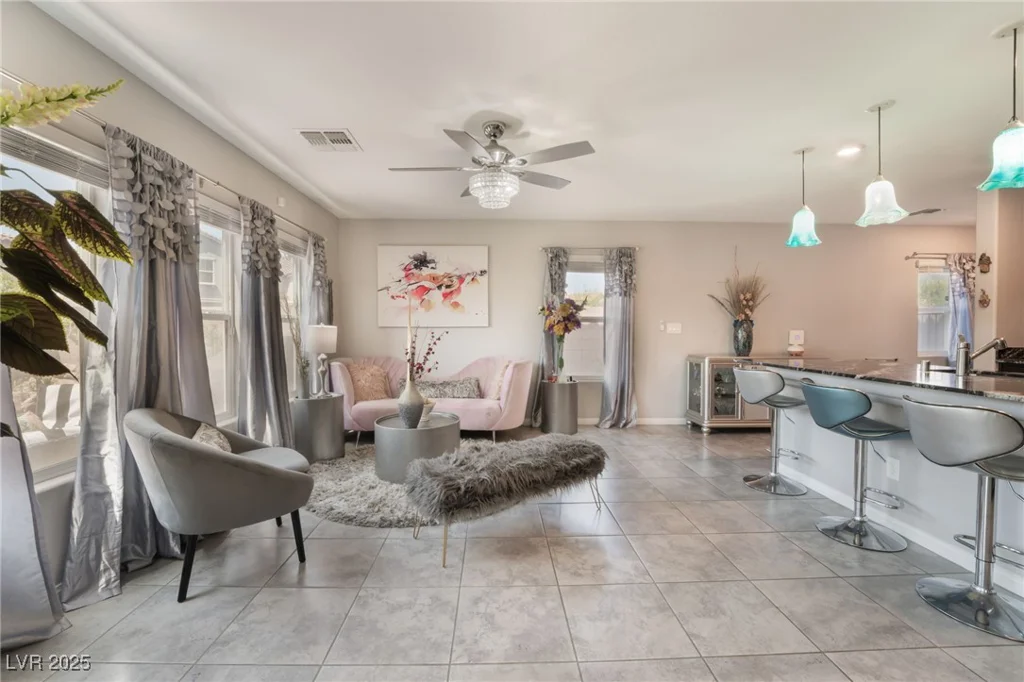 2935 Saltillo, Las Vegas, NV 89121