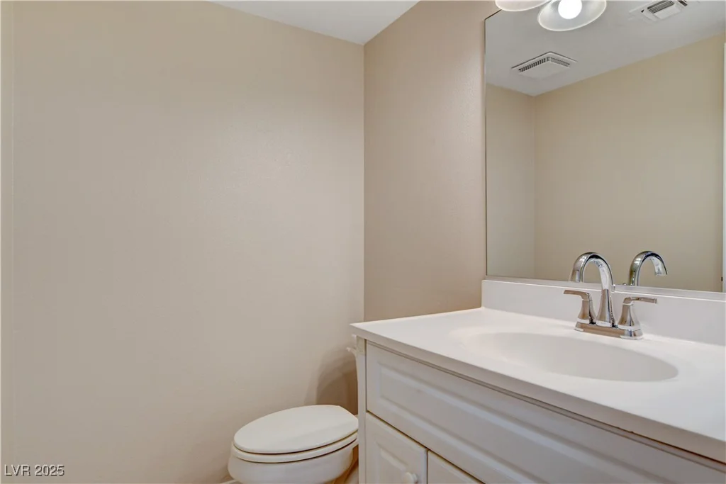 7004 Powderhorn, Las Vegas, NV 89128