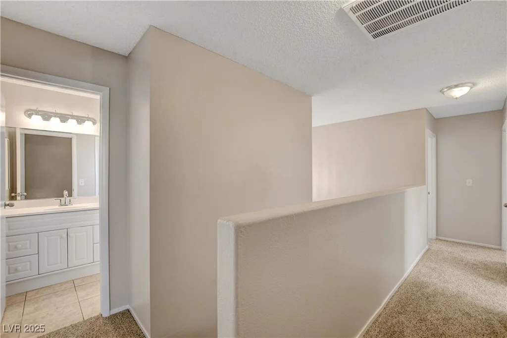 7004 Powderhorn, Las Vegas, NV 89128