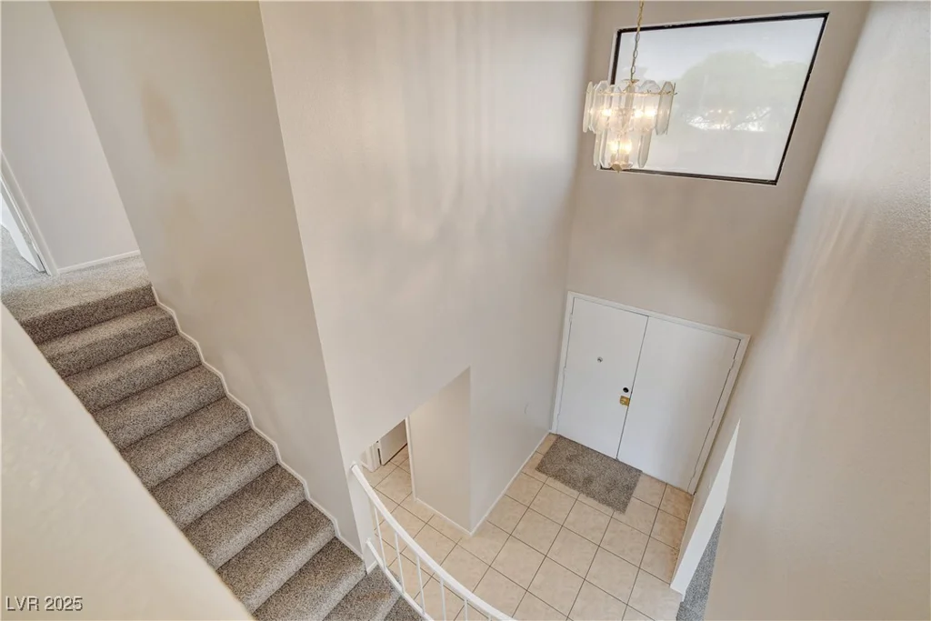 7004 Powderhorn, Las Vegas, NV 89128