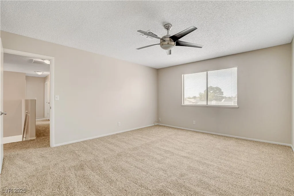 7004 Powderhorn, Las Vegas, NV 89128