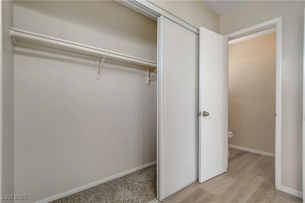 7004 Powderhorn, Las Vegas, NV 89128