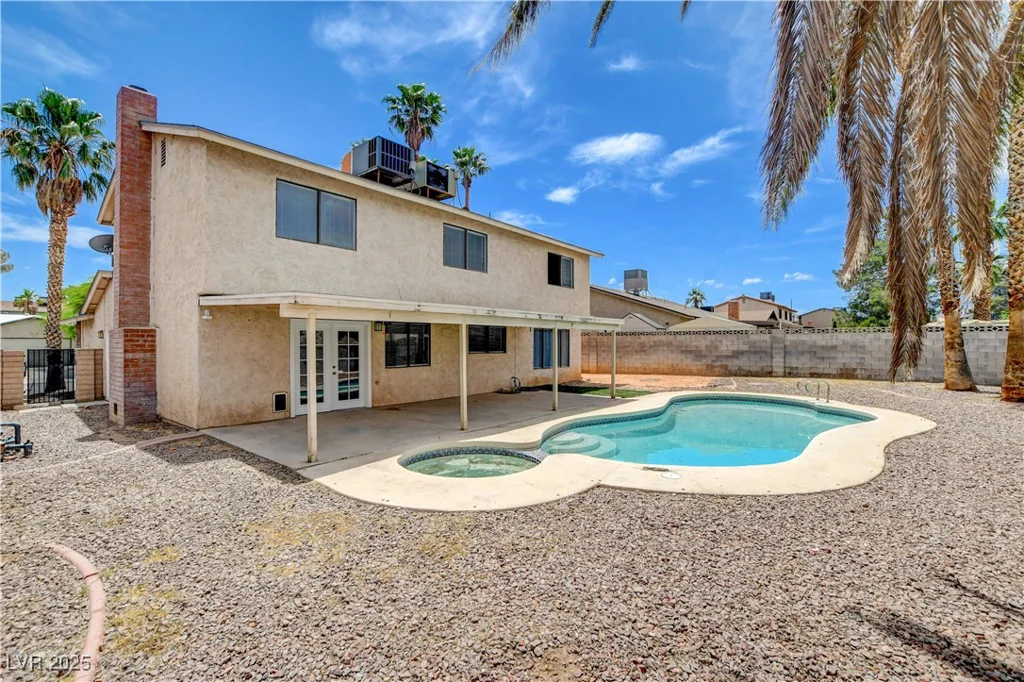 7004 Powderhorn, Las Vegas, NV 89128