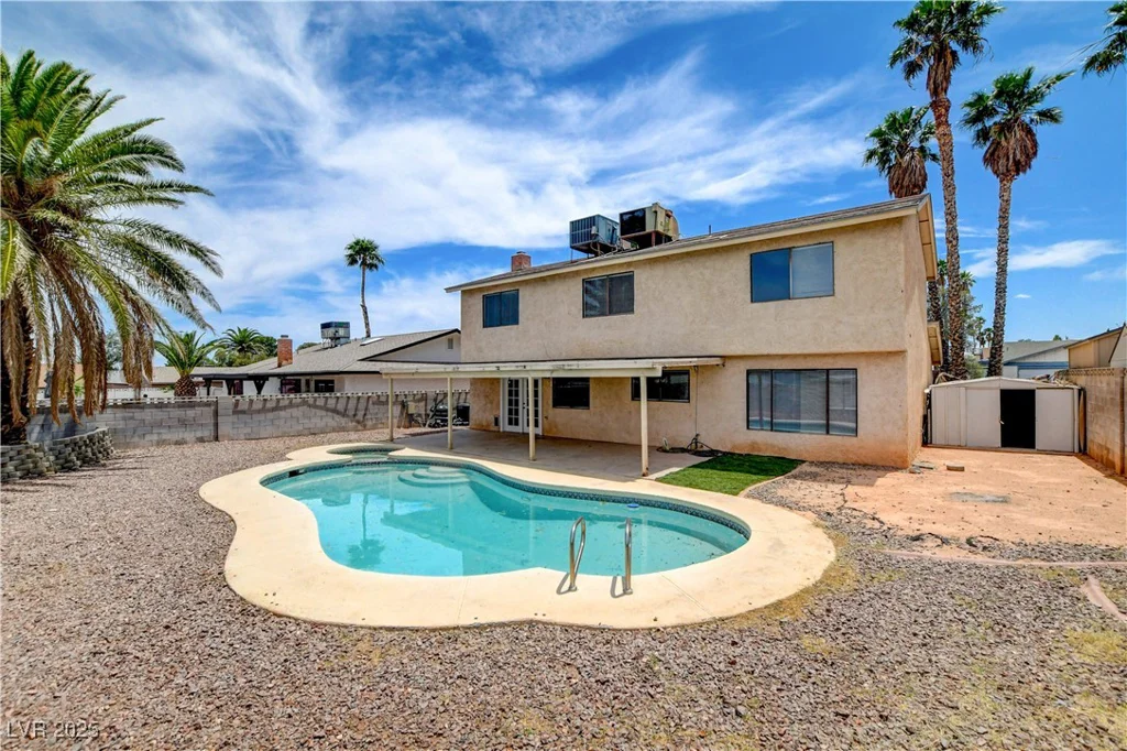 7004 Powderhorn, Las Vegas, NV 89128