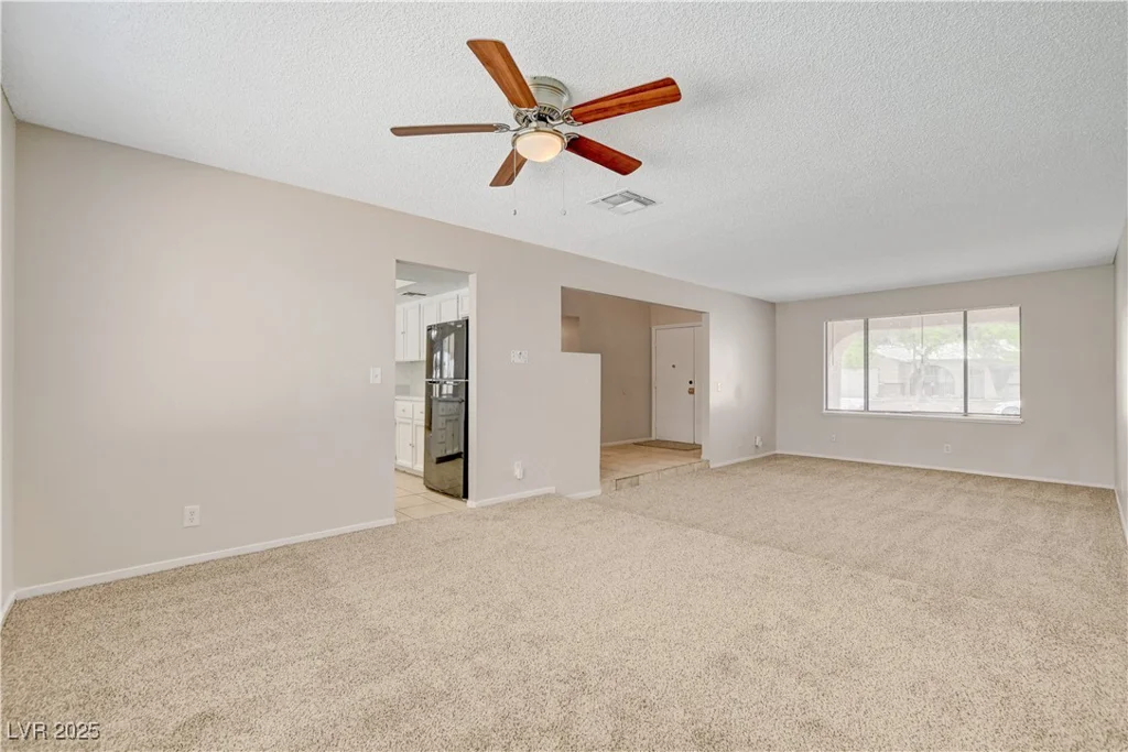 7004 Powderhorn, Las Vegas, NV 89128