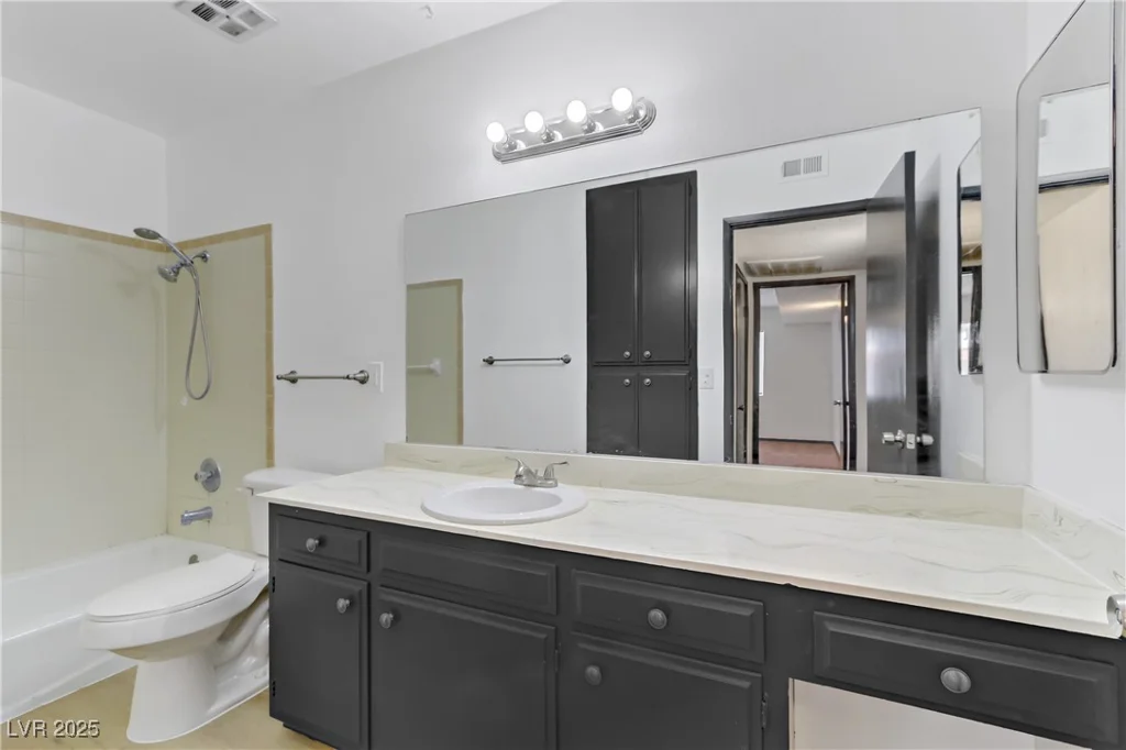 1390 Vegas Valley, Las Vegas, NV 89169