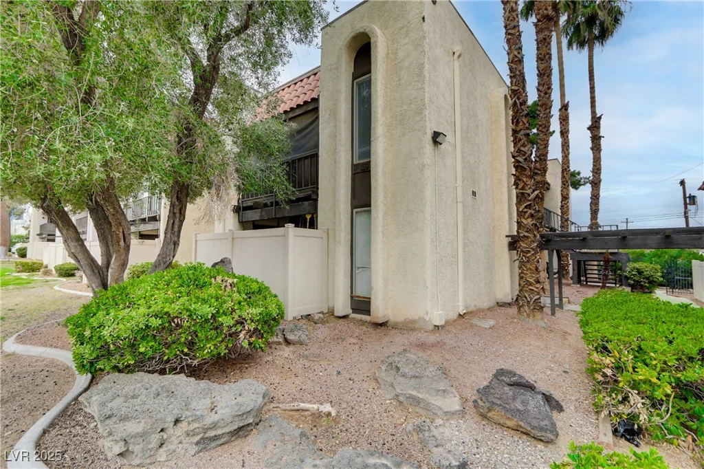 1390 Vegas Valley, Las Vegas, NV 89169