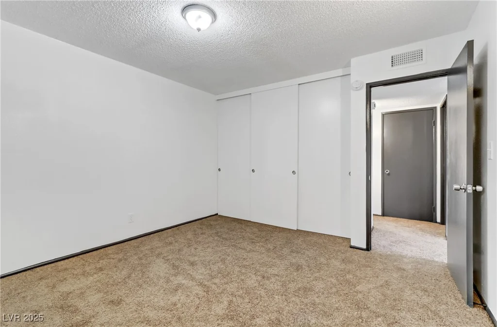 1390 Vegas Valley, Las Vegas, NV 89169