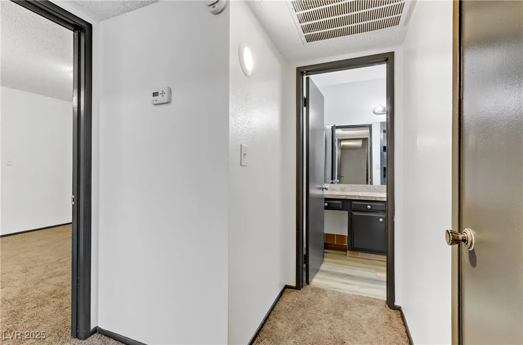 1390 Vegas Valley, Las Vegas, NV 89169