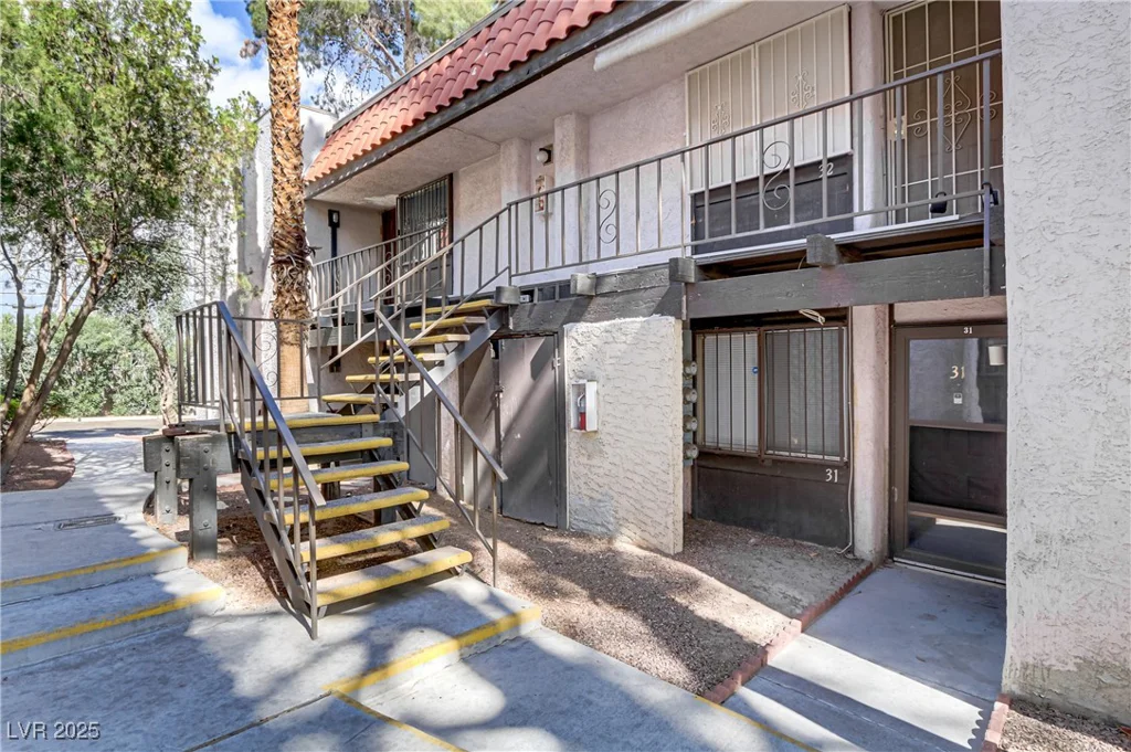 1390 Vegas Valley, Las Vegas, NV 89169