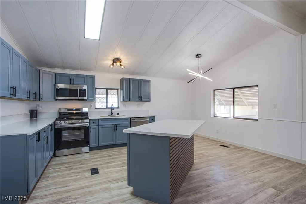 3055 Comitan, Las Vegas, NV 89122