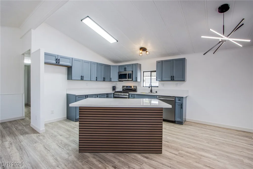 3055 Comitan, Las Vegas, NV 89122