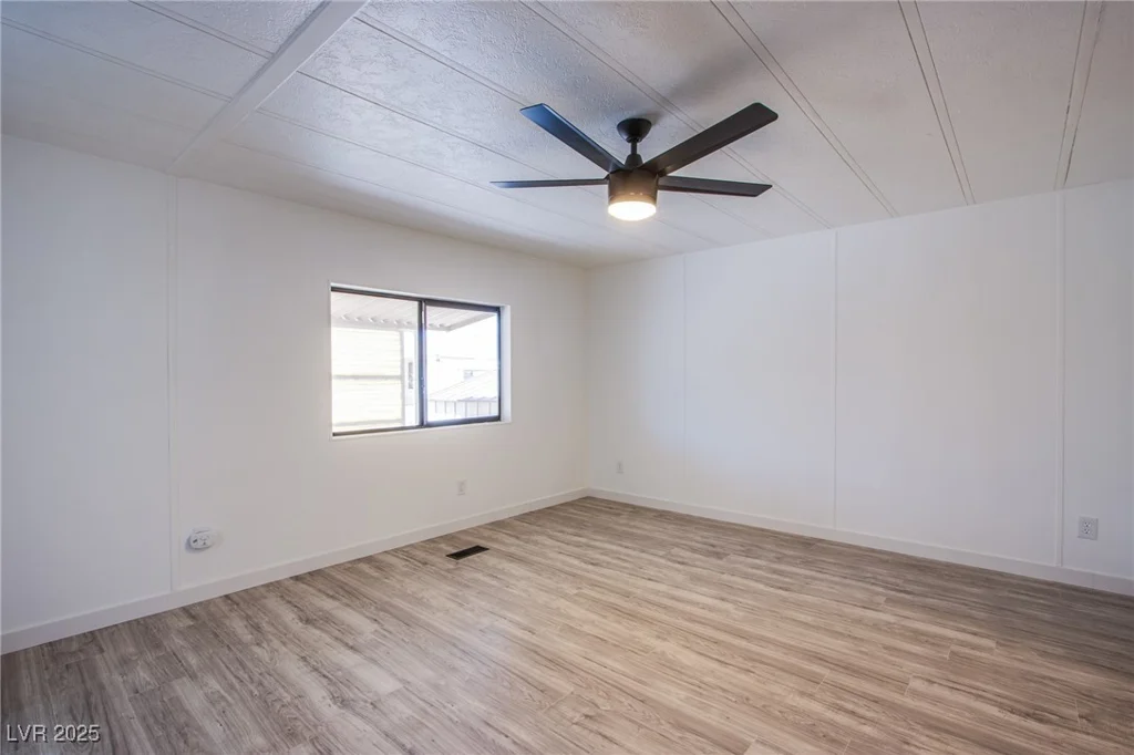 3055 Comitan, Las Vegas, NV 89122