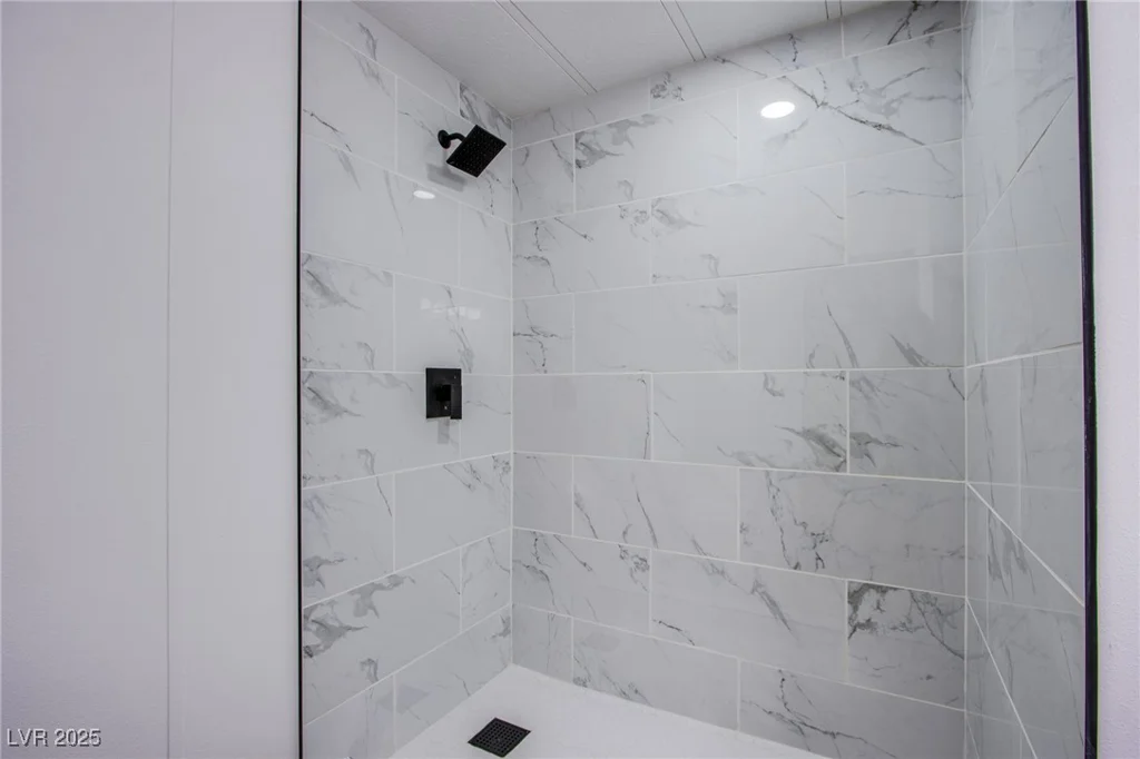 3055 Comitan, Las Vegas, NV 89122