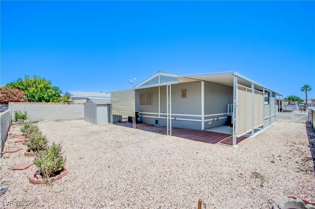 3055 Comitan, Las Vegas, NV 89122