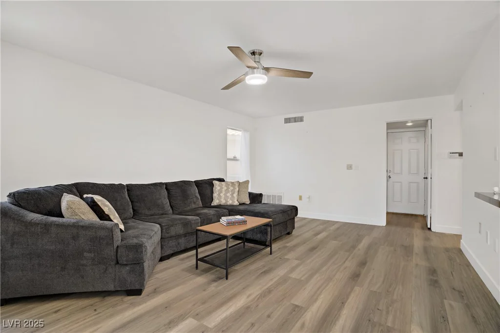 270 Snowy River, Henderson, NV 89074