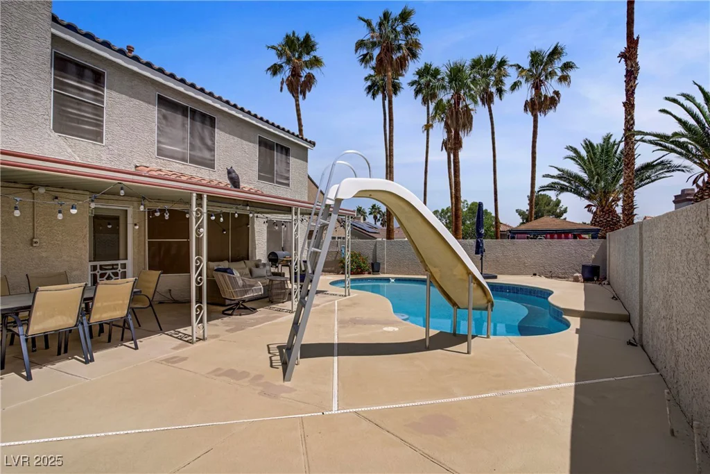 270 Snowy River, Henderson, NV 89074