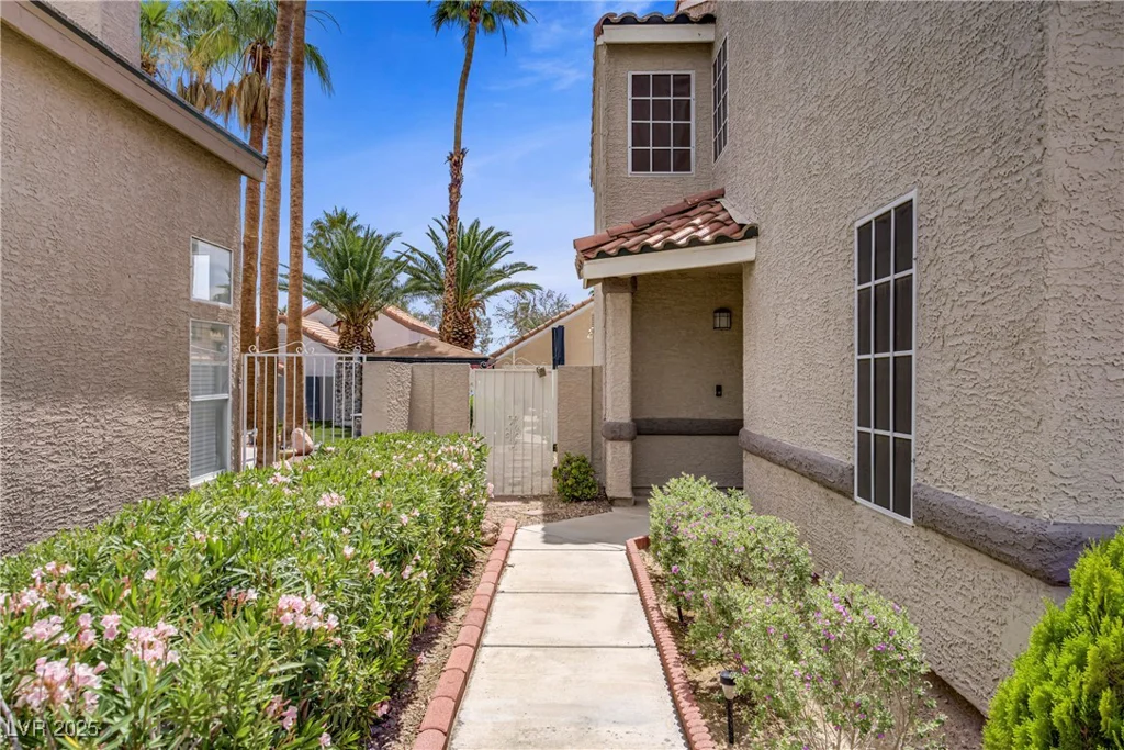 270 Snowy River, Henderson, NV 89074