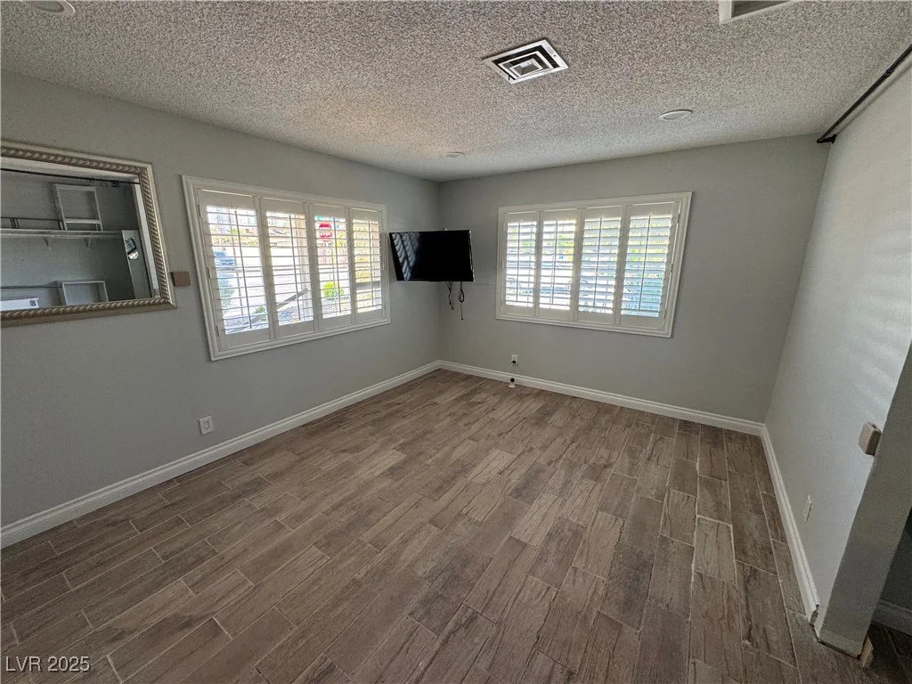 1819 Beverly, Las Vegas, NV 89104
