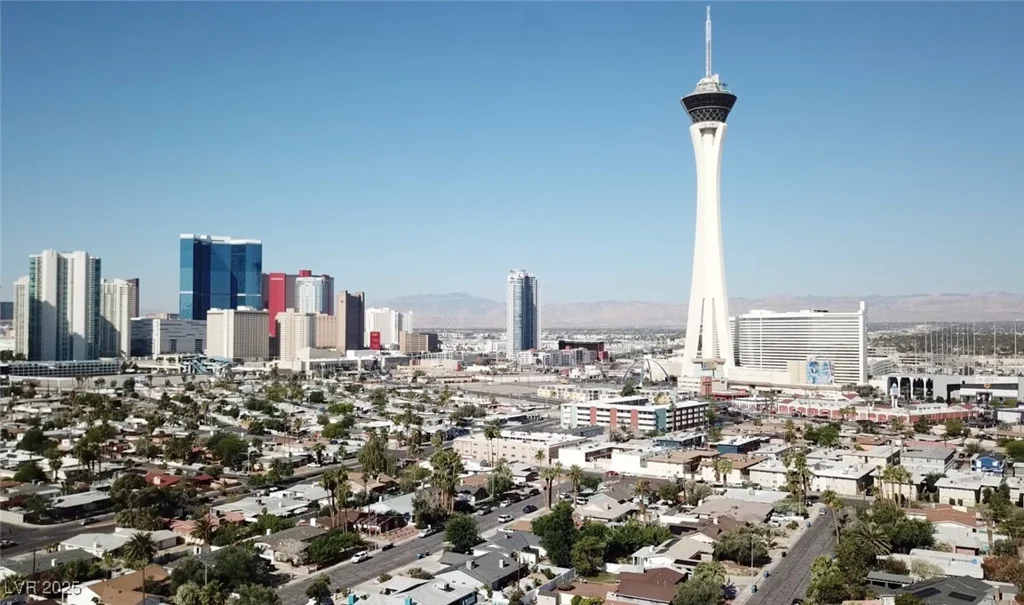 1819 Beverly, Las Vegas, NV 89104