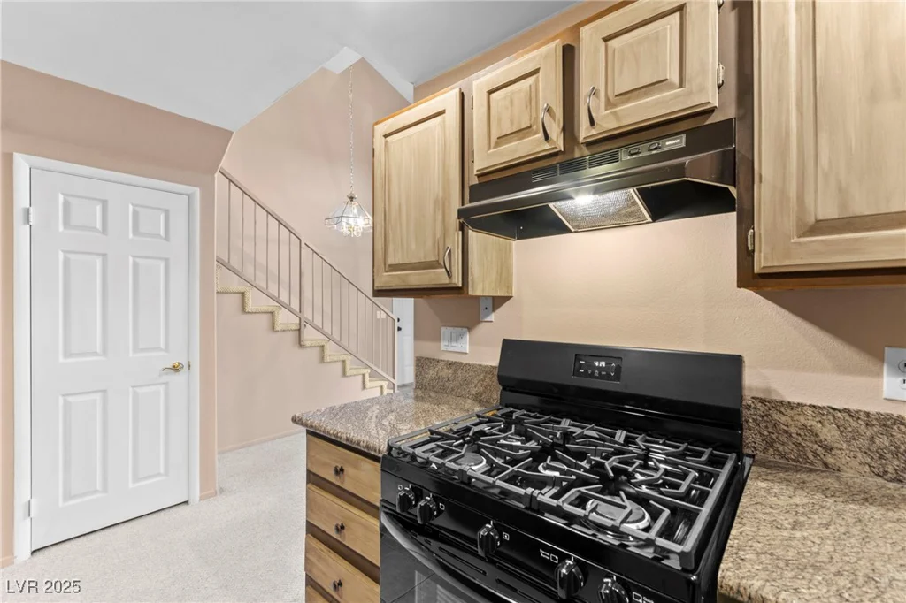 5615 Calais, Las Vegas, NV 89118