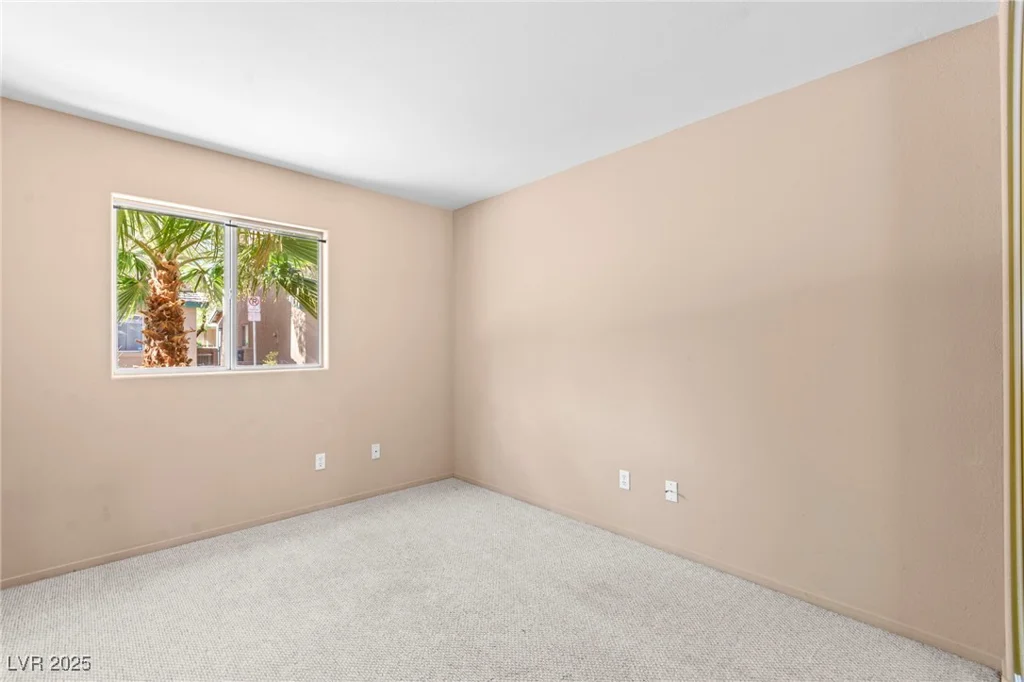 5615 Calais, Las Vegas, NV 89118