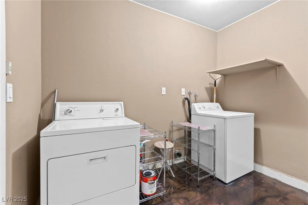 5615 Calais, Las Vegas, NV 89118